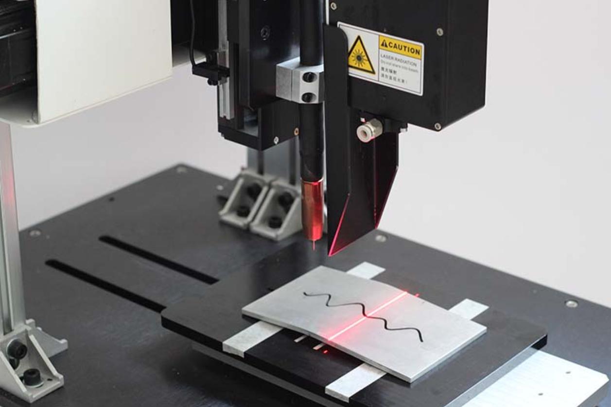 3D laser line profile sensors use for EV battery quality control